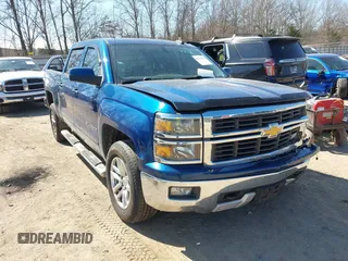 2015 Chevrolet Silverado 1500 LT with VIN 3GCUKREC2FG229433, listed as a IAAI auction lot 41737787 with 158,645 mi miles. Bid and sale history available at carsss.com. Image 1.