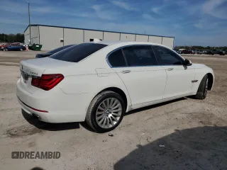 2013 BMW 7 Series 740Li with VIN WBAYE4C58DD137041, listed as a Copart auction lot 42958295 with 209,290 mi miles and Salvage title. Bid and sale history available at DreamBid. Image 3.