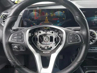 2023 Mercedes-Benz EQB 300 z VIN W1N9M0KBXPN039341, wystawiony jako IAAI lot #41926266 z przebiegiem 29 026 mil mil oraz . Historia ofert i sprzedaży dostępna na DreamBid. Obrazek 20.