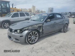 2011 BMW M3 z VIN WBSPM9C55BE202555, wystawiony jako Copart lot #46923435 z przebiegiem 78 949 mil mil oraz Szkody całkowita. Historia ofert i sprzedaży dostępna na DreamBid. Obrazek 1.