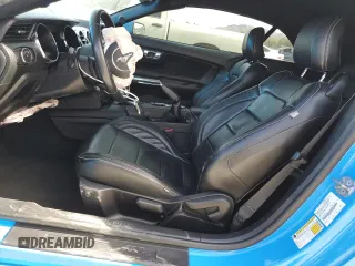 2017 Ford Mustang V6 z VIN 1FATP8EM1H5257093, wystawiony jako Copart lot #45514585 z przebiegiem 74 741 mil mil oraz Szkoda całkowita • Salvage title. Historia ofert i sprzedaży dostępna na DreamBid. Obrazek 7.