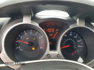 2015 Nissan Juke SL z VIN JN8AF5MV5FT551719, wystawiony jako Copart lot #48200805 z przebiegiem 64 278 mil mil oraz Szkoda całkowita • Salvage title. Historia ofert i sprzedaży dostępna na DreamBid. Obrazek 9.