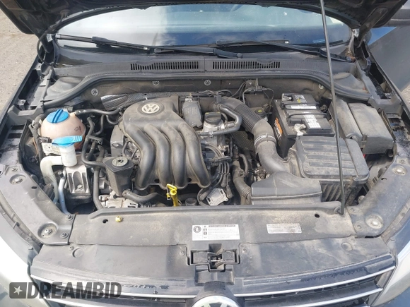 2015 Volkswagen Jetta S with VIN 3VW2K7AJ4FM354917, listed as a IAAI auction lot 42299798 with 186,048 mi miles and . Bid and sale history available at DreamBid. Image 10.