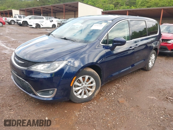 2018 Chrysler Pacifica Touring Plus with VIN 2C4RC1FG9JR261689, listed as a IAAI auction lot 42261105 with 66,622 mi miles and . Bid and sale history available at DreamBid. Image 17.