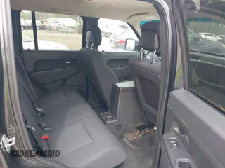 2011 Jeep Liberty Sport Jet with VIN 1J4PN2GKXBW538945, listed as a IAAI auction lot 41955317 with 133,772 mi miles and . Bid and sale history available at DreamBid. Image 8.