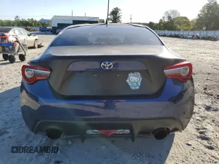 2020 Toyota 86 z VIN JF1ZNAA18L8752692, wystawiony jako Copart lot #53072355 z przebiegiem 40 887 mil mil oraz Szkoda całkowita • Salvage title. Historia ofert i sprzedaży dostępna na DreamBid. Obrazek 6.