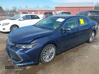 2019 Toyota Avalon XLE with VIN 4T1BZ1FB4KU034320, listed as a IAAI auction lot 41747802 with 73,064 mi miles. Bid and sale history available at carsss.com. Image 2.