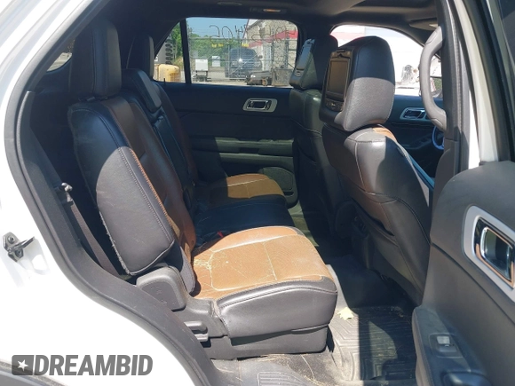 2011 Ford Explorer Limited z VIN 1FMHK8F84BGA54528, wystawiony jako IAAI lot #42557405 z przebiegiem 136 522 mil mil oraz . Historia ofert i sprzedaży dostępna na DreamBid. Obrazek 8.