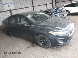 2020 Ford Fusion SE with VIN 3FA6P0HDXLR225825, listed as a IAAI auction lot 41838972 with 49,235 mi miles and . Bid and sale history available at DreamBid. Image 1.