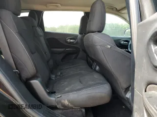 2016 Jeep Cherokee Latitude с VIN 1C4PJLCBXGW376545, выставлен на аукционе Copart как лот 59306395 с пробегом 166 930 миль миль и Списание • Salvage title. История ставок и продаж доступна на DreamBid. Изображение 10.