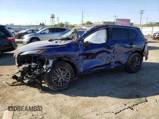 2022 Nissan Rogue S z VIN 5N1BT3AB2NC708740, wystawiony jako Copart lot #75234334 z przebiegiem Nie podano mil oraz Szkoda całkowita • Salvage title. Historia ofert i sprzedaży dostępna na DreamBid. Obrazek 1.