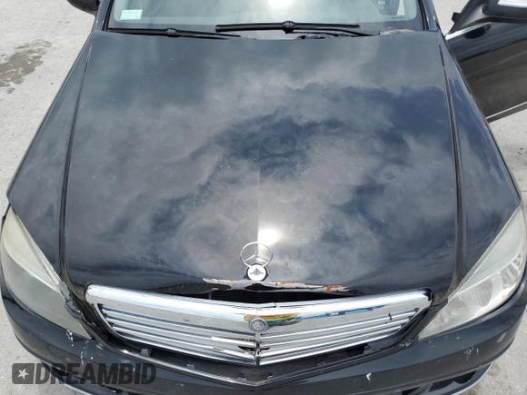 2009 Mercedes-Benz C 300 Sport z VIN WDDGF54XX9F232445, wystawiony jako Copart lot #61607885 z przebiegiem 89 568 mil mil oraz Szkoda całkowita • Salvage title. Historia ofert i sprzedaży dostępna na DreamBid. Obrazek 11.