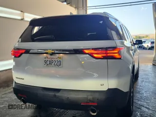 2022 Chevrolet Traverse LT with VIN 1GNERHKW7NJ177665, listed as a IAAI auction lot 42667314 with 103,830 mi miles and . Bid and sale history available at DreamBid. Image 17.