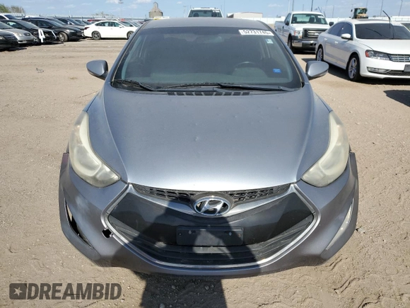2014 Hyundai Elantra z VIN KMHDH6AH9EU027761, wystawiony jako Copart lot #52731745 z przebiegiem 117 529 mil mil oraz Tytuł czysty. Historia ofert i sprzedaży dostępna na DreamBid. Obrazek 5.