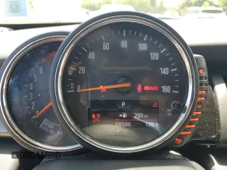2017 MINI Hardtop Cooper S z VIN WMWXP7C57H3B93817, wystawiony jako Copart lot #59488135 z przebiegiem 68 596 mil mil oraz Szkoda całkowita • Salvage title. Historia ofert i sprzedaży dostępna na DreamBid. Obrazek 9.