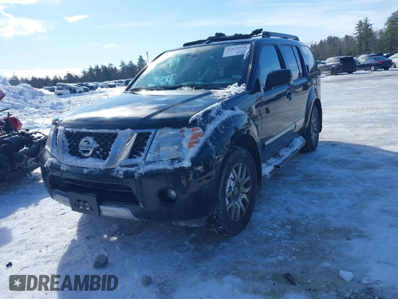 2012 Nissan Pathfinder LE z VIN 5N1AR1NB0CC608450, wystawiony jako IAAI lot #41625816 z przebiegiem 209 120 mil mil oraz . Historia ofert i sprzedaży dostępna na DreamBid. Obrazek 18.
