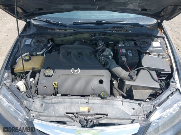 2006 Mazda Mazda6 Grand Touring s with VIN 1YVHP80DX65M52771, listed as a IAAI auction lot 42091020 with 207,727 mi miles. Bid and sale history available at carsss.com. Image 10.