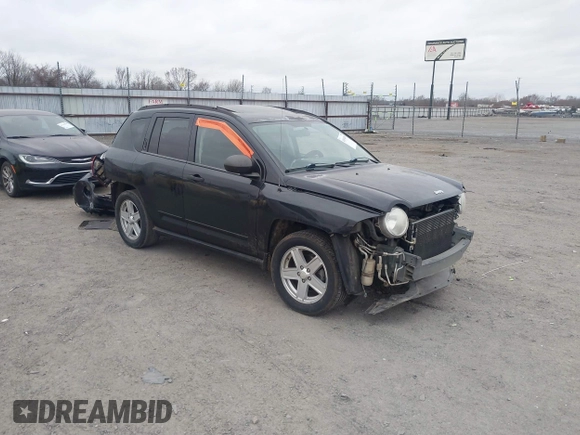 2008 Jeep Compass Sport with VIN 1J8FT47058D519816, listed as a IAAI auction lot 41694184 with 238,719 mi miles. Bid and sale history available at carsss.com. Image 1.