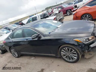 2015 Hyundai Genesis 3.8L with VIN KMHGN4JE3FU032746, listed as a IAAI auction lot 41530007 with 114,430 mi miles. Bid and sale history available at carsss.com. Image 14.