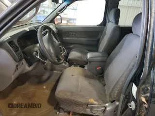 2001 Nissan Xterra XE with VIN 5N1ED28T41C558773, listed as a Copart auction lot 51029065 with 312,254 mi miles and Clean Title. Bid and sale history available at DreamBid. Image 7.