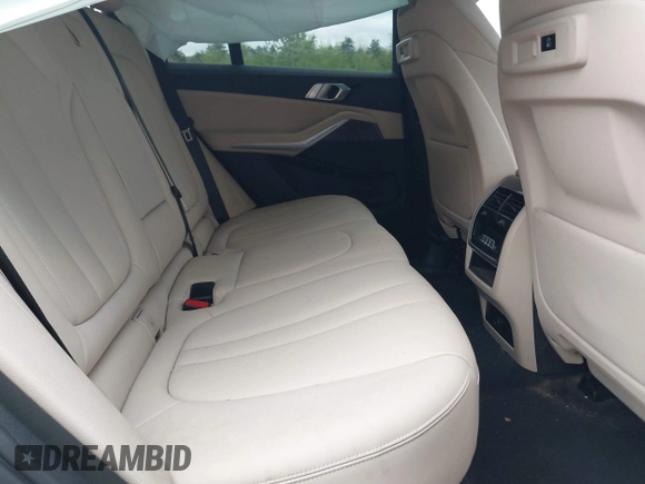 2022 BMW X5 xDrive45e with VIN 5UXTA6C06N9M08044, listed as a IAAI auction lot 42178453 with Not provided miles and . Bid and sale history available at DreamBid. Image 8.