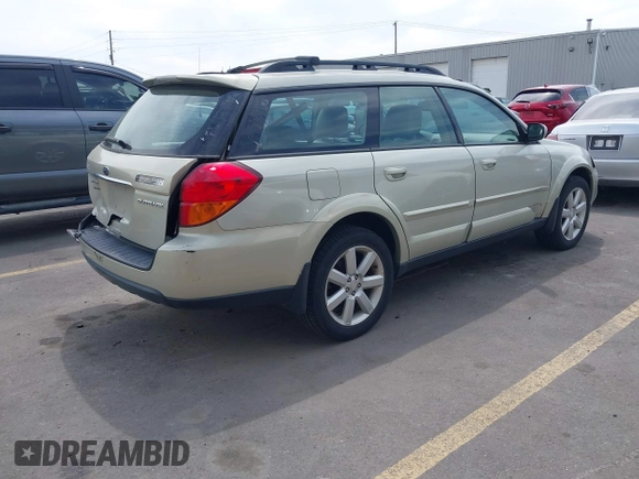 2007 Subaru Legacy Outback Limited with VIN 4S4BP62C777305085, listed as a IAAI auction lot 42432794 with 124,302 mi miles and . Bid and sale history available at DreamBid. Image 4.
