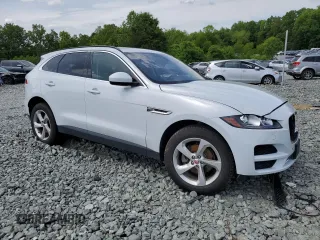 2020 Jaguar F-Pace 25t Premium z VIN SADCJ2FX0LA629299, wystawiony jako Copart lot #56114165 z przebiegiem Nie podano mil oraz Szkoda całkowita • Salvage title. Historia ofert i sprzedaży dostępna na DreamBid. Obrazek 4.
