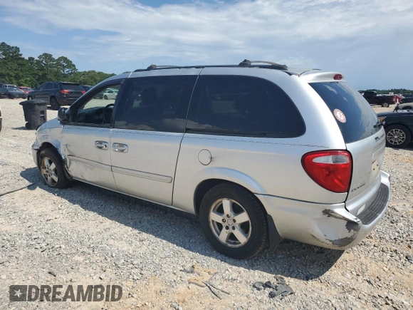 2005 Dodge Caravan SXT with VIN 2D4GP44L85R456124, listed as a Copart auction lot 59892535 with 105,301 mi miles and Salvage title. Bid and sale history available at DreamBid. Image 2.