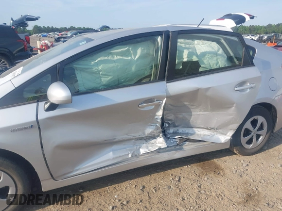 2015 Toyota Prius Four z VIN JTDKN3DU9F1888663, wystawiony jako IAAI lot #42150877 z przebiegiem 138 414 mil mil oraz . Historia ofert i sprzedaży dostępna na DreamBid. Obrazek 6.