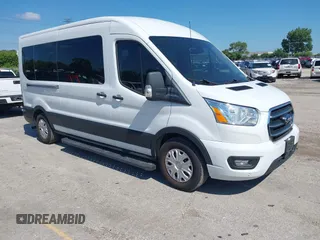 2020 Ford Transit Passenger XL с VIN 1FBAX2C89LKA42922, выставлен на аукционе IAAI как лот 42501650 с пробегом 85 034 миль миль и . История ставок и продаж доступна на DreamBid. Изображение 1.