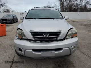 2007 Kia Sorento LX z VIN KNDJC736575715504, wystawiony jako Copart lot #87422664 z przebiegiem 223 225 mil mil oraz Szkoda całkowita • Salvage title. Historia ofert i sprzedaży dostępna na DreamBid. Obrazek 5.