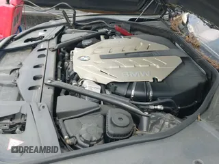 2010 BMW 7 Series 750Li с VIN WBAKB8C54ACY63650, выставлен на аукционе IAAI как лот 41961941 с пробегом 127 405 миль миль и . История ставок и продаж доступна на DreamBid. Изображение 13.