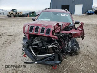2014 Jeep Cherokee Trailhawk with VIN 1C4PJMBS6EW310871, listed as a Copart auction lot 49439665 with 0 mi miles and Salvage Title. Bid and sale history available at carsss.com. Image 5.