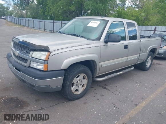 2005 Chevrolet Silverado 1500 Z71 with VIN 1GCEK19Z55Z212497, listed as a IAAI auction lot 42172303 with 322,246 mi miles and . Bid and sale history available at DreamBid. Image 17.