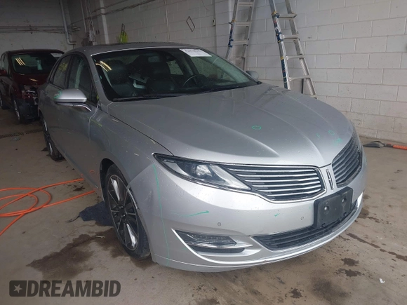 2016 Lincoln MKZ Hybrid z VIN 3LN6L2LU5GR608372, wystawiony jako IAAI lot #42078341 z przebiegiem 141 887 mil mil oraz . Historia ofert i sprzedaży dostępna na DreamBid. Obrazek 14.