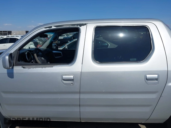 2007 Honda Ridgeline RTS z VIN 2HJYK16467H543402, wystawiony jako IAAI lot #42068582 z przebiegiem 232 067 mil mil oraz . Historia ofert i sprzedaży dostępna na DreamBid. Obrazek 14.