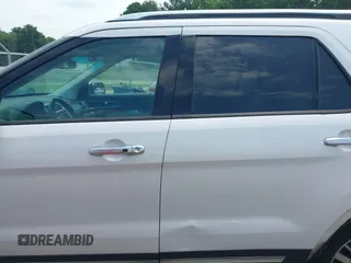 2017 Ford Explorer Platinum с VIN 1FM5K8HT6HGA45763, выставлен на аукционе IAAI как лот 42681207 с пробегом 152 091 миль миль и . История ставок и продаж доступна на DreamBid. Изображение 15.