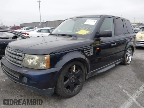 2008 Land Rover Range Rover Sport HSE with VIN SALSK25418A183224, listed as a IAAI auction lot 42138752 with 162,014 mi miles and . Bid and sale history available at DreamBid. Image 2.