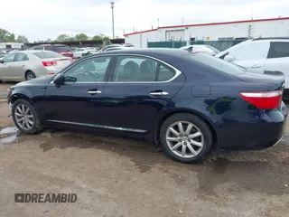 2009 Lexus LS 460 с VIN JTHCL46F995003808, выставлен на аукционе IAAI как лот 42236646 с пробегом 132 083 миль миль и . История ставок и продаж доступна на DreamBid. Изображение 15.