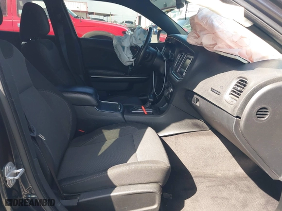2017 Dodge Charger SE with VIN 2C3CDXBG6HH643663, listed as a IAAI auction lot 41956018 with 95,359 mi miles. Bid and sale history available at carsss.com. Image 5.