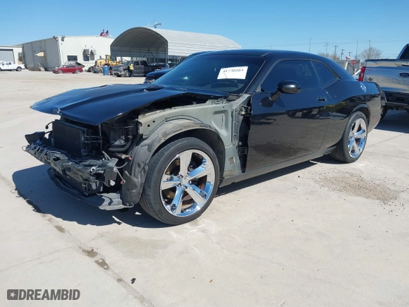 2010 Dodge Challenger R/T with VIN 2B3CJ5DT6AH162810, listed as a IAAI auction lot 41739261 with 121,144 mi miles. Bid and sale history available at carsss.com. Image 20.