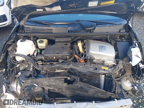 2004 Toyota Prius with VIN JTDKB20U440068552, listed as a IAAI auction lot 41179621 with 151,127 mi miles. Bid and sale history available at carsss.com. Image 10.