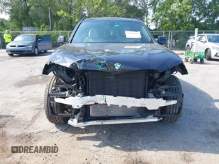 2021 BMW X3 sDrive30i z VIN 5UXTY3C00M9G70296, wystawiony jako IAAI lot #42295882 z przebiegiem 28 895 mil mil oraz . Historia ofert i sprzedaży dostępna na DreamBid. Obrazek 6.