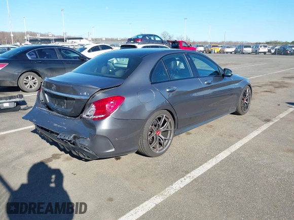 2017 Mercedes-Benz C 43 AMG с VIN 55SWF6EBXHU206007, выставлен на аукционе IAAI как лот 41763850 с пробегом 91 214 миль миль и . История ставок и продаж доступна на DreamBid. Изображение 4.