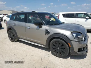 2020 MINI Countryman Oxford Edition with VIN WMZYW3C09L3M24505, listed as a Copart auction lot 71921274 with 79,745 mi miles and Salvage Title. Bid and sale history available at carsss.com. Image 4.