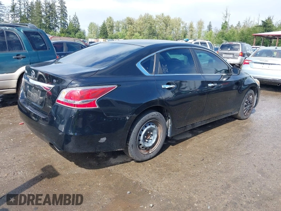2015 Nissan Altima S z VIN 1N4AL3AP9FN340953, wystawiony jako IAAI lot #42305610 z przebiegiem 260 497 mil mil oraz . Historia ofert i sprzedaży dostępna na DreamBid. Obrazek 4.