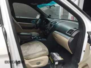 2017 Ford Explorer XLT z VIN 1FM5K7D83HGB53480, wystawiony jako IAAI lot #41698218 z przebiegiem 152 572 mil mil oraz . Historia ofert i sprzedaży dostępna na DreamBid. Obrazek 5.
