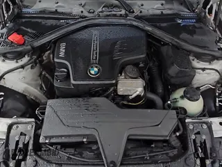 2015 BMW 3 Series 328i с VIN WBA3A5C55FF609571, выставлен на аукционе Copart как лот 68350805 с пробегом 244 582 миль миль и Чистый • Clean title. История ставок и продаж доступна на DreamBid. Изображение 15.