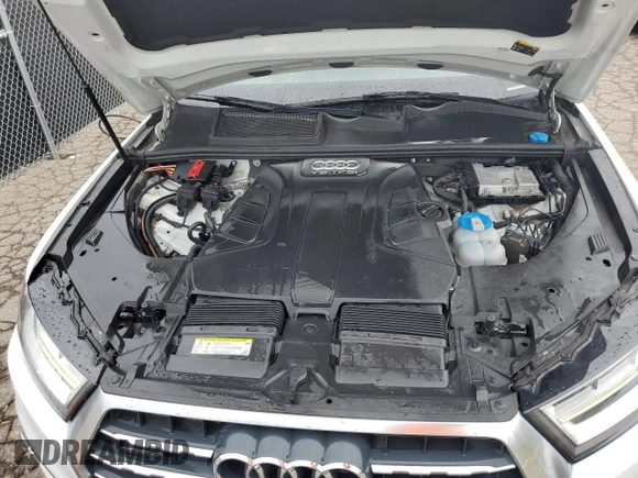 2017 Audi Q7 Premium Plus with VIN WA1LAAF73HD018687, listed as a Copart auction lot 62917895 with 110,067 mi miles and Clean title. Bid and sale history available at DreamBid. Image 12.