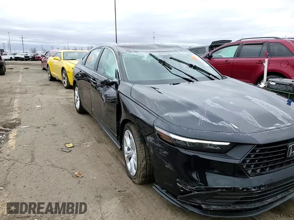2024 Honda Accord LX z VIN 1HGCY1F2XRA041135, wystawiony jako Copart lot #51101845 z przebiegiem 13 648 mil mil oraz Nie do naprawy • Non repairable. Historia ofert i sprzedaży dostępna na DreamBid. Obrazek 10.